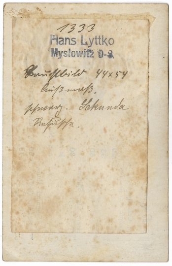[I WOJNA światowa - śląscy górnicy zmobilizowani we Flandrii - fotografia pozowana]. [1916]