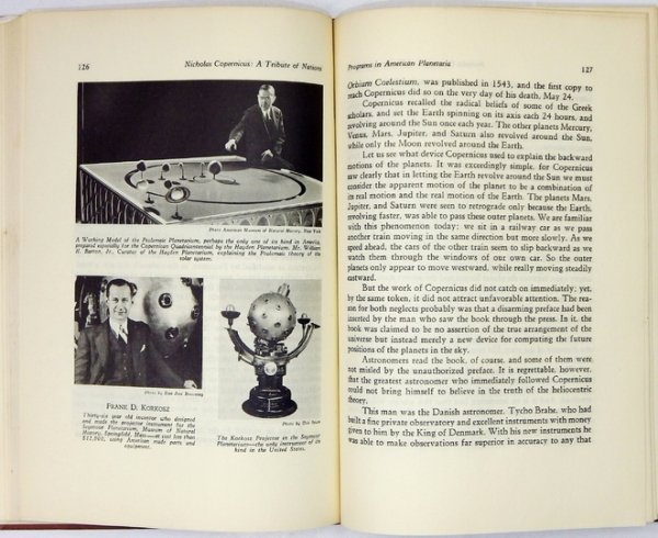 MIZWA Stephen P. - Nicholas Copernicus. A Tribute to Nations. Edited by ...
