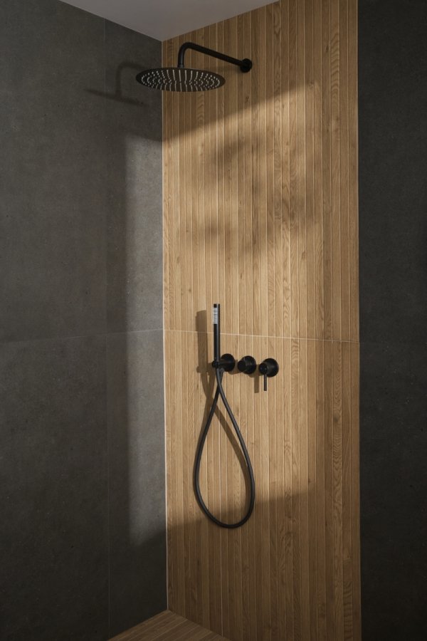 ARMATURA KRAKÓW KFA zestaw prysznicowy podtynkowy z baterią 3-otworową 2-funkcyjną MOZA BLACK 5039-511-81