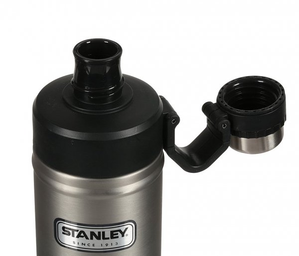 Butelka termiczna na wodę STANLEY 750 ml Iced Water stalowy
