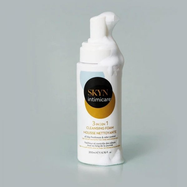 UNIMIL SKYN Intimicare 3in1 Cleansing Foam - pianka oczyszczająca dla mężczyzn 200ml