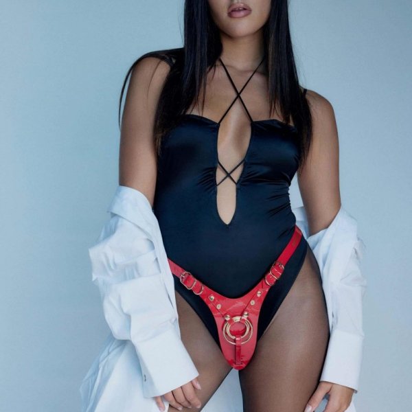 LEATHERETTE HARNESS FABULOUS - ONE SIZE - RED GLOSSY