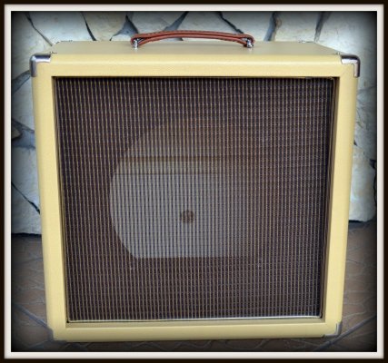 Obudowa Kolumny 1x12&quot;  ELEGANCE CREAM OXBLOOD 
