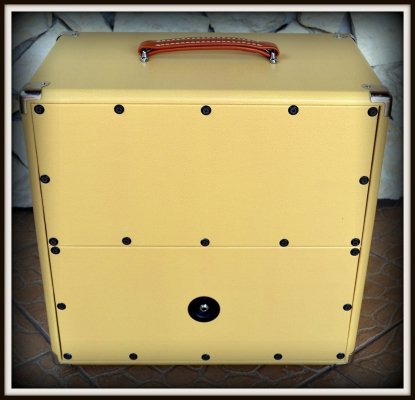Kolumna 1x12&quot;  ELEGANCE CREAM OXBLOOD V12