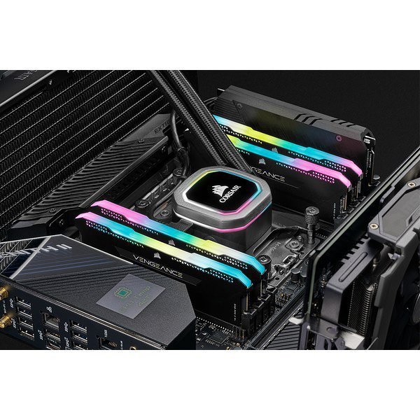 Corsair Vengeance RGB Pro CMH16GX4M2Z3600C18 moduł pamięci 16 GB 2 x 8 GB DDR4 3600 MHz