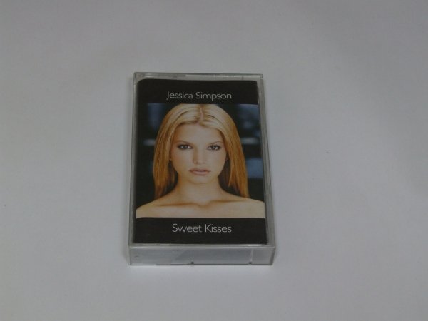Jessica Simpson - Sweet Kisses (MC)