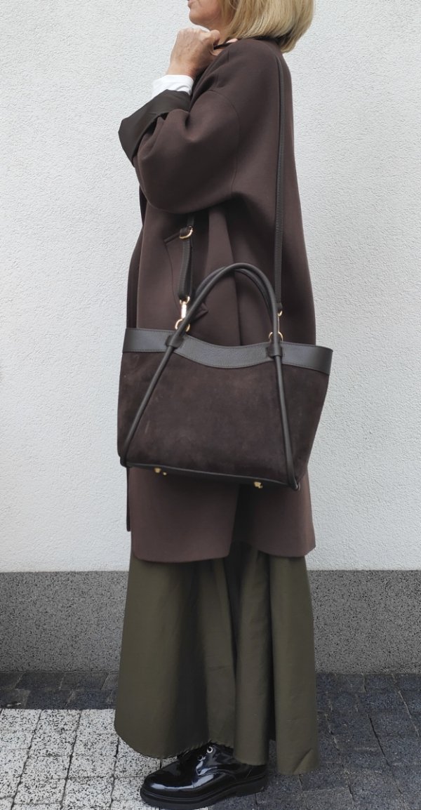 Klasyczna zamszowa torebka kuferek brązowa czekoladowa