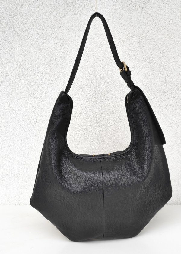 Czarny worek skóra naturalna Laura Biaggi