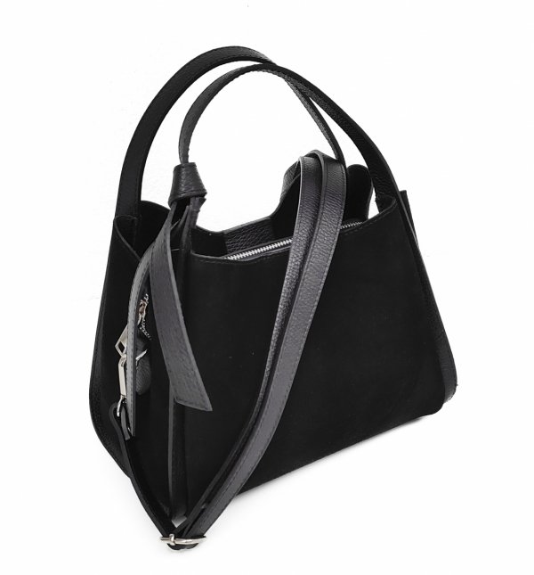 Zamszowy czarny kuferek Vera Pelle