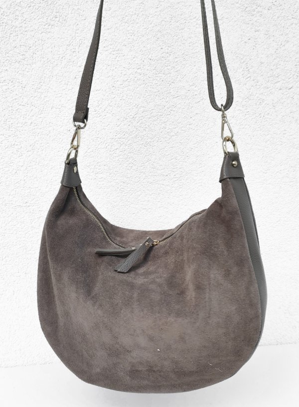 Beżowa taupe zamszowa listonoszka worek skóra naturalna