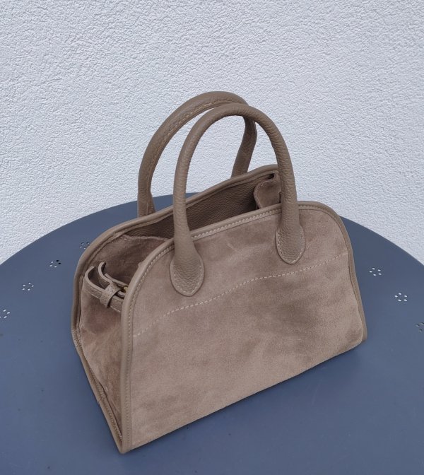 Zamszowa torebka kuferek skóra naturalna beżowa light taupe