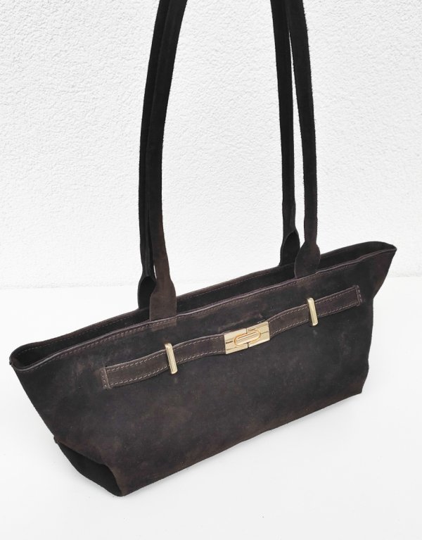 Modna torebka na długich uchwytach czekoladowa