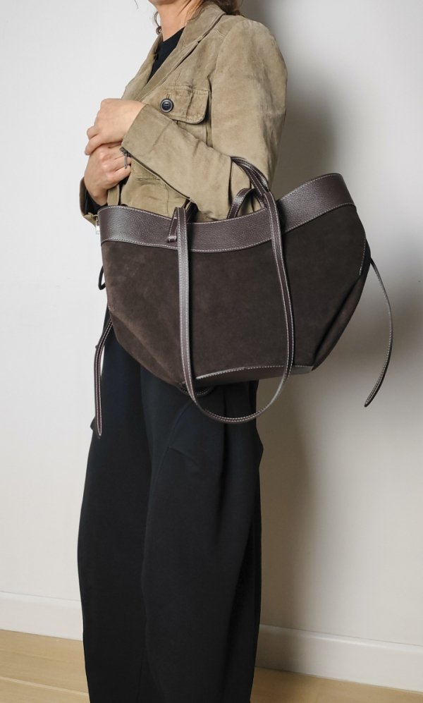 Vera Pelle Czekoladowa brązowa torebka Shopperka do ręki na ramie