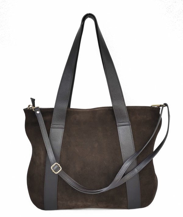 Czekoladowa zamszowa torebka Laura Biaggi