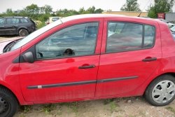 Drzwi tył lewe Renault Clio III 2008 Hatchback 5-drzwi (kod lakieru: OV727 - RED BRISK BC)