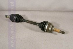 PÓŁOŚ KRÓTKA LEWA TOYOTA AVENSIS 2000 2.0 3SFE