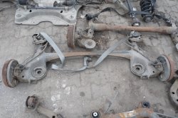 Belka zawieszenie tył Opel Corsa D 2009 1.3CDTI Z13DTJ Hatchback 5-drzwi [ABS]