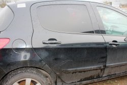 Drzwi tył prawe Peugeot 308 T7 2010 Hatchback 5-drzwi (kod lakieru: KTV)