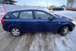 Drzwi przód prawe Kia Ceed I ED 2009 (2007-2009) Kombi (kod lakieru: ABYSS BLUE [A8])