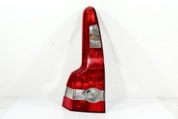 _Lampa tył lewa Volvo V50 2004 Kombi
