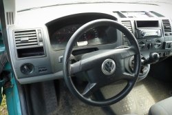 Stacyjka VW Transporter T5 2005 Bus 