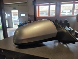 Lusterko prawe Audi A4 B7 2006 Kombi (kod lakieru: LY7W)