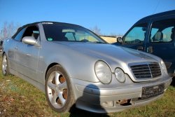 Atrapa grill Mercedes CLK W208 1999 Cabrio