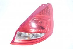 Lampa tył prawa Ford Fiesta MK7 2009 Hatchback 5-drzwi