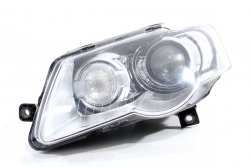 _Reflektor lewy BiXenon VW Passat B6 2005-2010