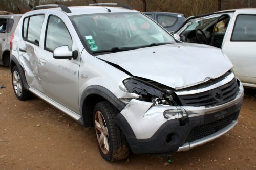 Dacia Sandero I Stepway 2012 1.6i Hatchback 5-drzwi