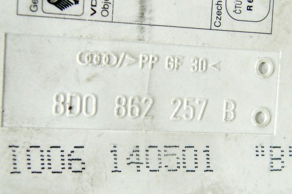 Pompka centralnego zamka Audi A4 B5 1995-2000