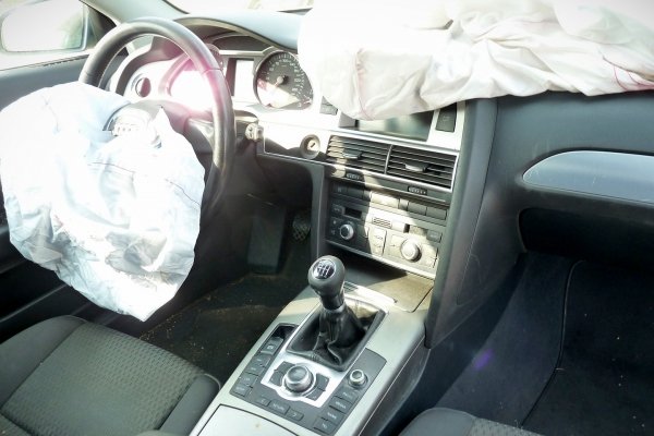 _Drzwi przód prawe Audi A6 C6 2008 Kombi (LY7G)