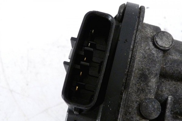 Zawór EGR Nissan Navara D40 2007 2.5DCI YD25 