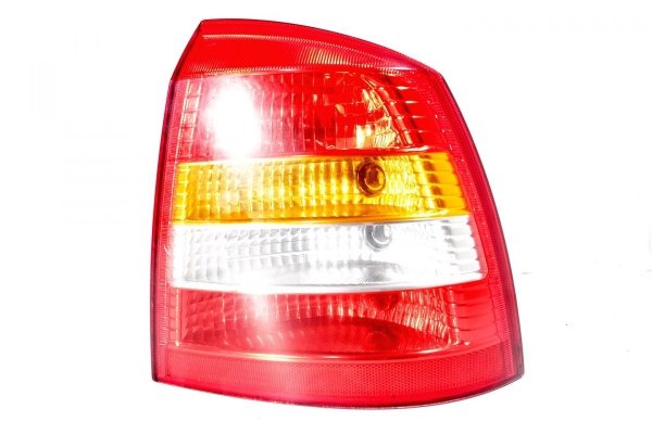 Lampa tył prawa Opel Astra G 1998-2004 Hatchback