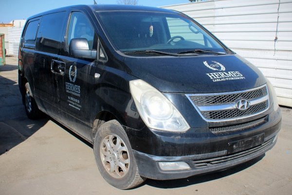 Fotel prawy Hyundai H1 2009 2.5CRDI