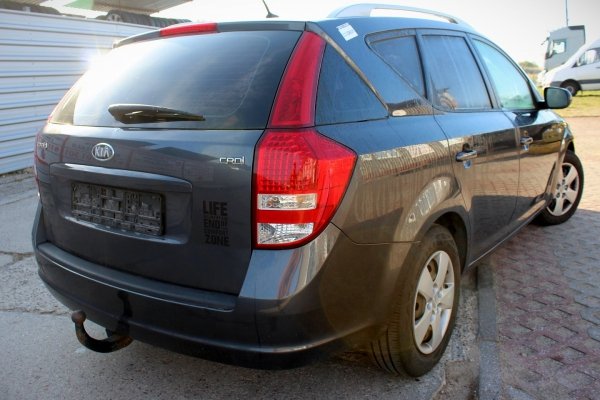 Stacyjka Kia Ceed I Lift ED 2011 1.6CRDI D4FB Kombi