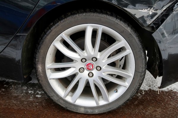 _Belka zderzaka przód Jaguar XF X260 2016 Sedan