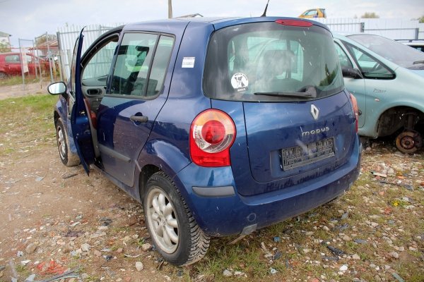 Podnośnik szyby przód prawy Renault Modus 2006 Hatchback 5-drzwi 