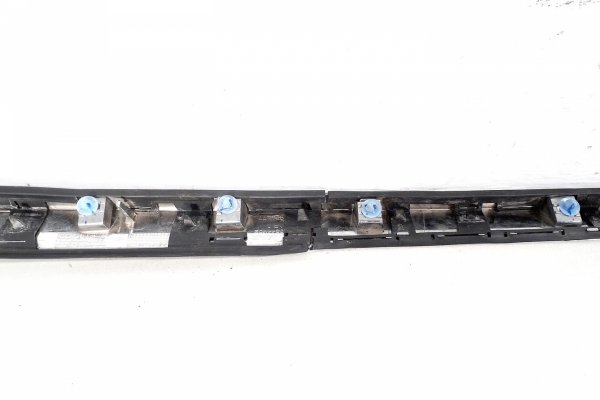 Listwa błotnika chromowana prawa Citroen DS5 2014 (2011-2015) Hatchback 5-drzwi