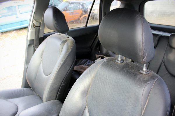 Relingi Toyota Rav4 III XA30 2006 Suv 5-drzwi