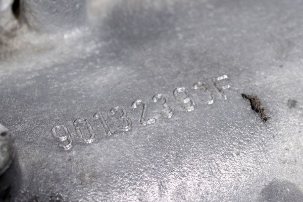 Wałki rozrządu pokrywa Chrysler Voyager GY 2000-2007 2.8CRD ENR