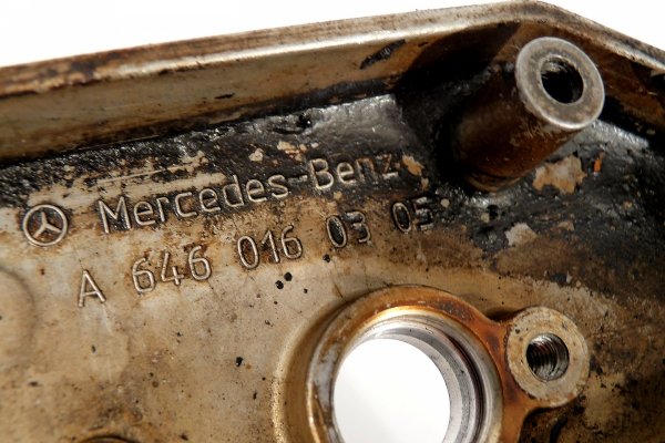 Pokrywa zaworów Mercedes Vito W639 2006 2.2CDI 646982 Bus 