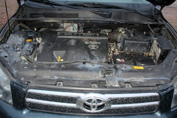 Toyota Rav4 III XA3 2006 2.2D-CAT 2AD-FHV Suv 5-drzwi [A]