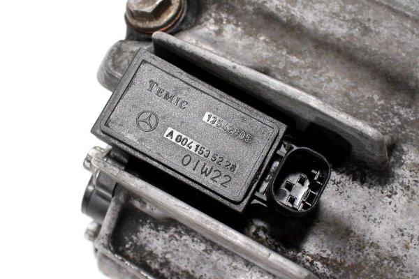 miska oleju - mercedes - e-klasa - zdjęcie 4