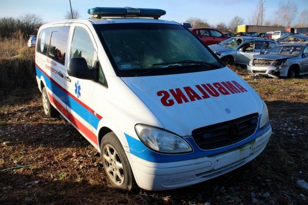 _Listwa podreflektorowa Mercedes Vito W639 2006 Bus 