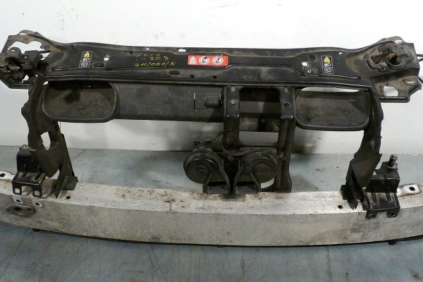 Belka zderzaka - pas przedni - Mercedes - C-Klasa - zdjęcie 3