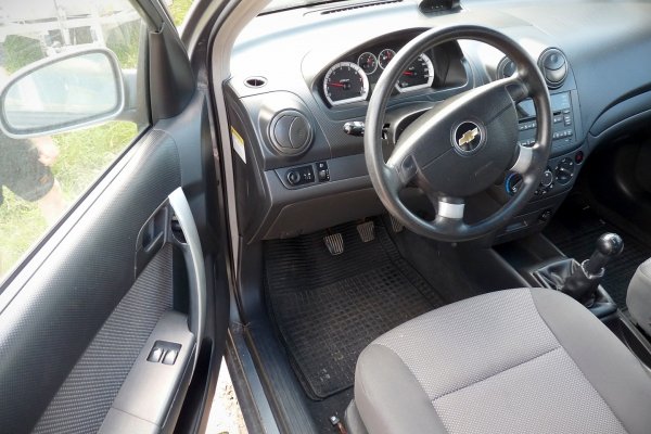 Błotnik przód lewy Chevrolet Aveo T250 2009 Hatchback 5-drzwi