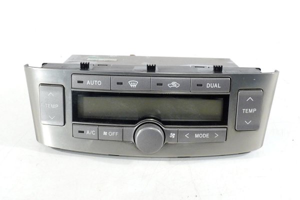 _Panel sterowania nawiewem Toyota Avensis T25 2004 Liftback