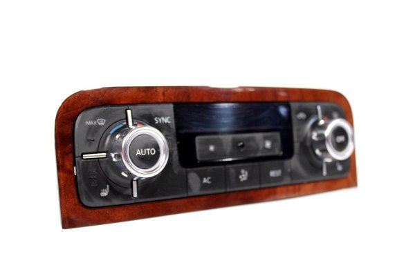 Panel sterowania klimatyzacji VW Touareg 7P 2012