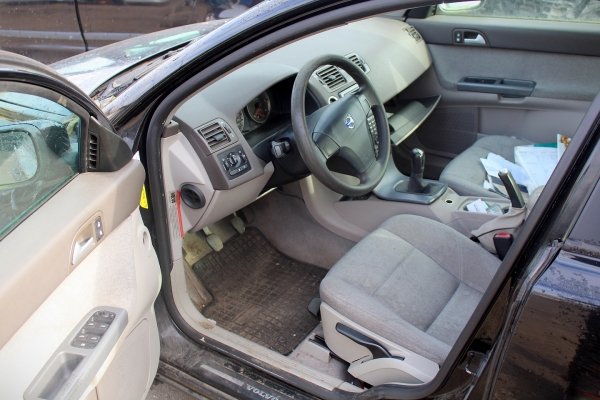 Zamek drzwi przód prawy Volvo S40 2006 Sedan 